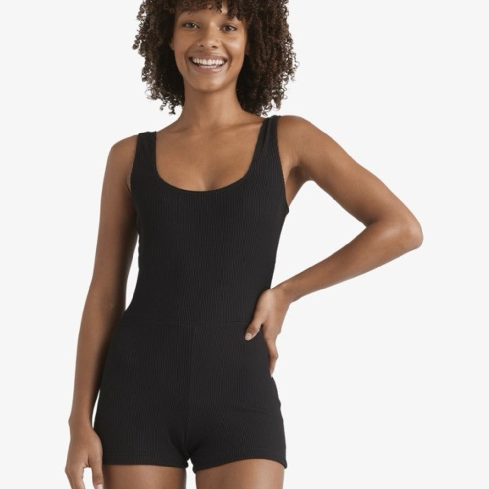 Billabong Black One Piece Surf Retro Bodysuit Swimsuit Woman’s sz XS New NWOT